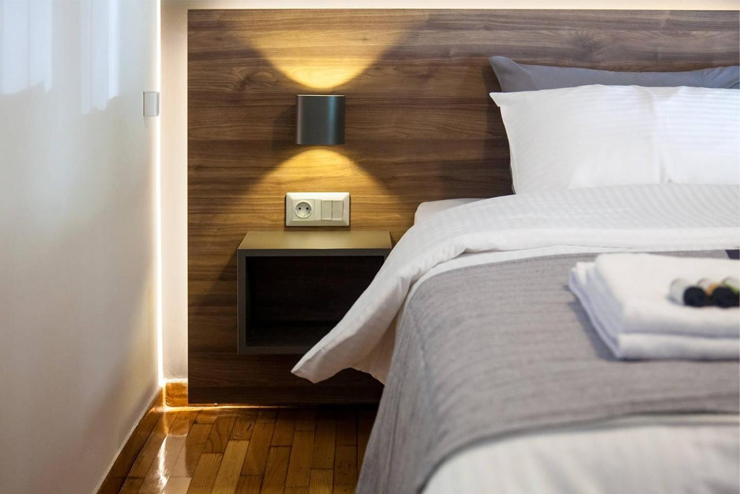 Toni'S Charming Apartment In The Thisseo Station Atene Esterno foto